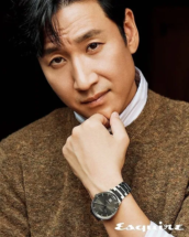 Lee Sun-kyun (22)